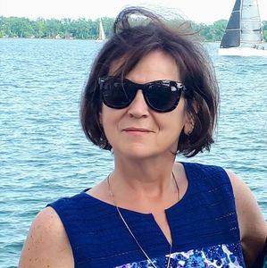 Meet your Posher, Rita